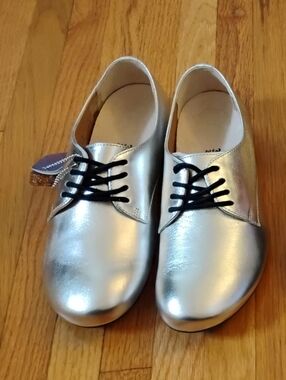Birkenstock Saunders lace up flats oxfords dance sneakers shiny silver EU36N